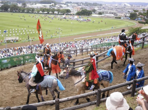 The battleground and warriors in transit